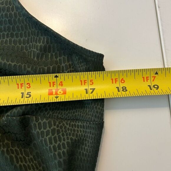 Hanro of Switzerland Green Animal Print Tank Top Size L Sleeveless Cami - Picture 6 of 8